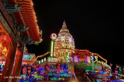 Kek Lok Si on Chinese New Year Nights